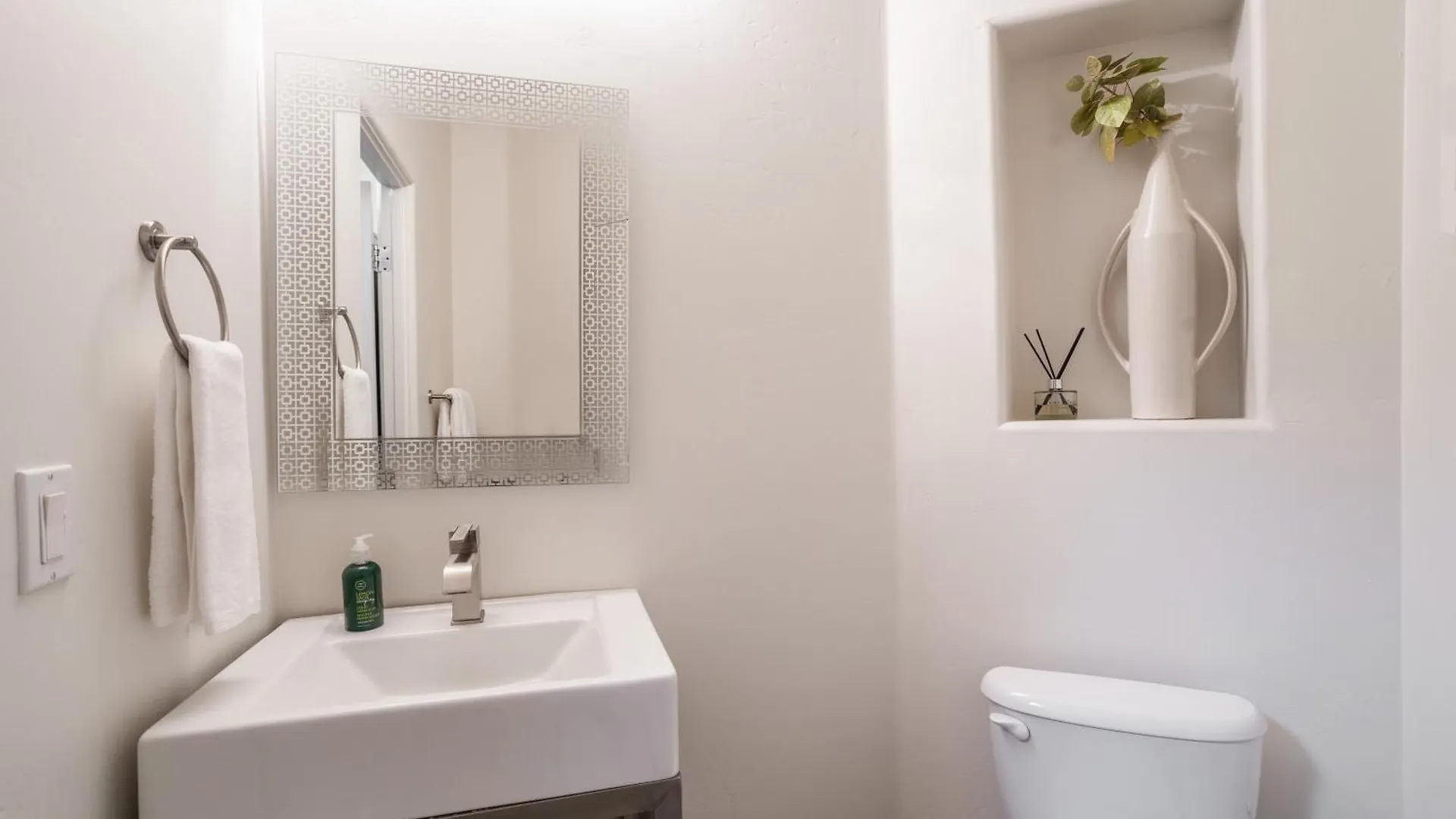 Holiday home Agave - Paradise Valley Biltmore Area Luxury Home And Amazing Pool Family Friendly Phoenix United States