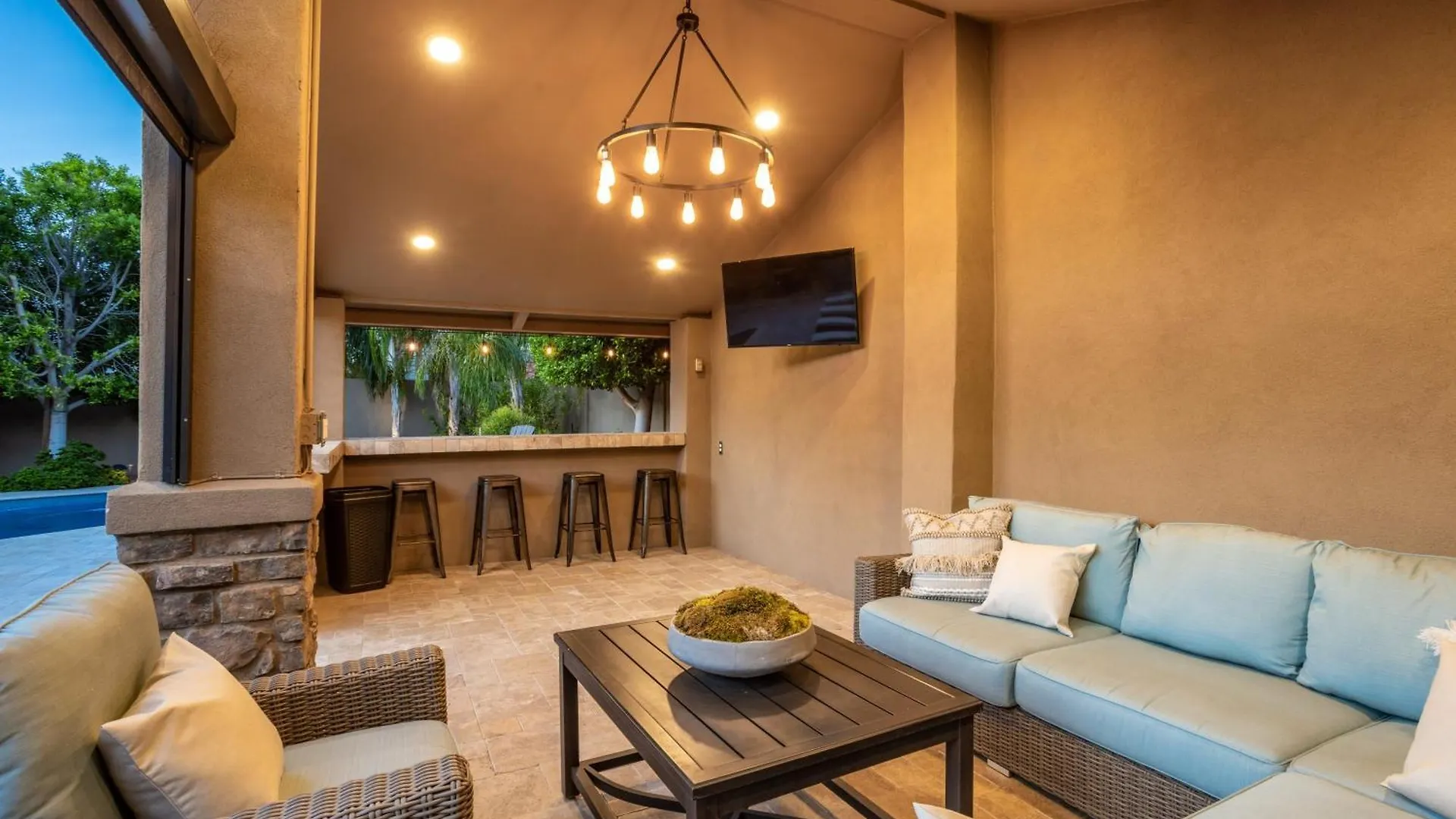 Agave - Paradise Valley Biltmore Area Luxury Home And Amazing Pool Family Friendly Phoenix 0*,  United States